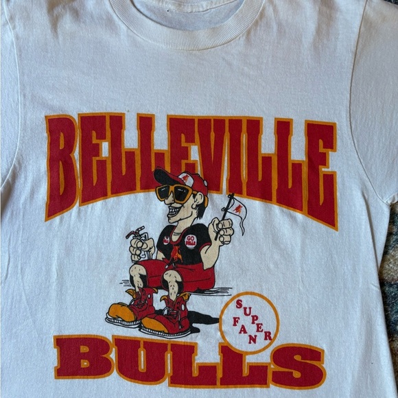 Vintage Belleville Bulls Super Fan T-shirt Medium - Picture 4 of 5